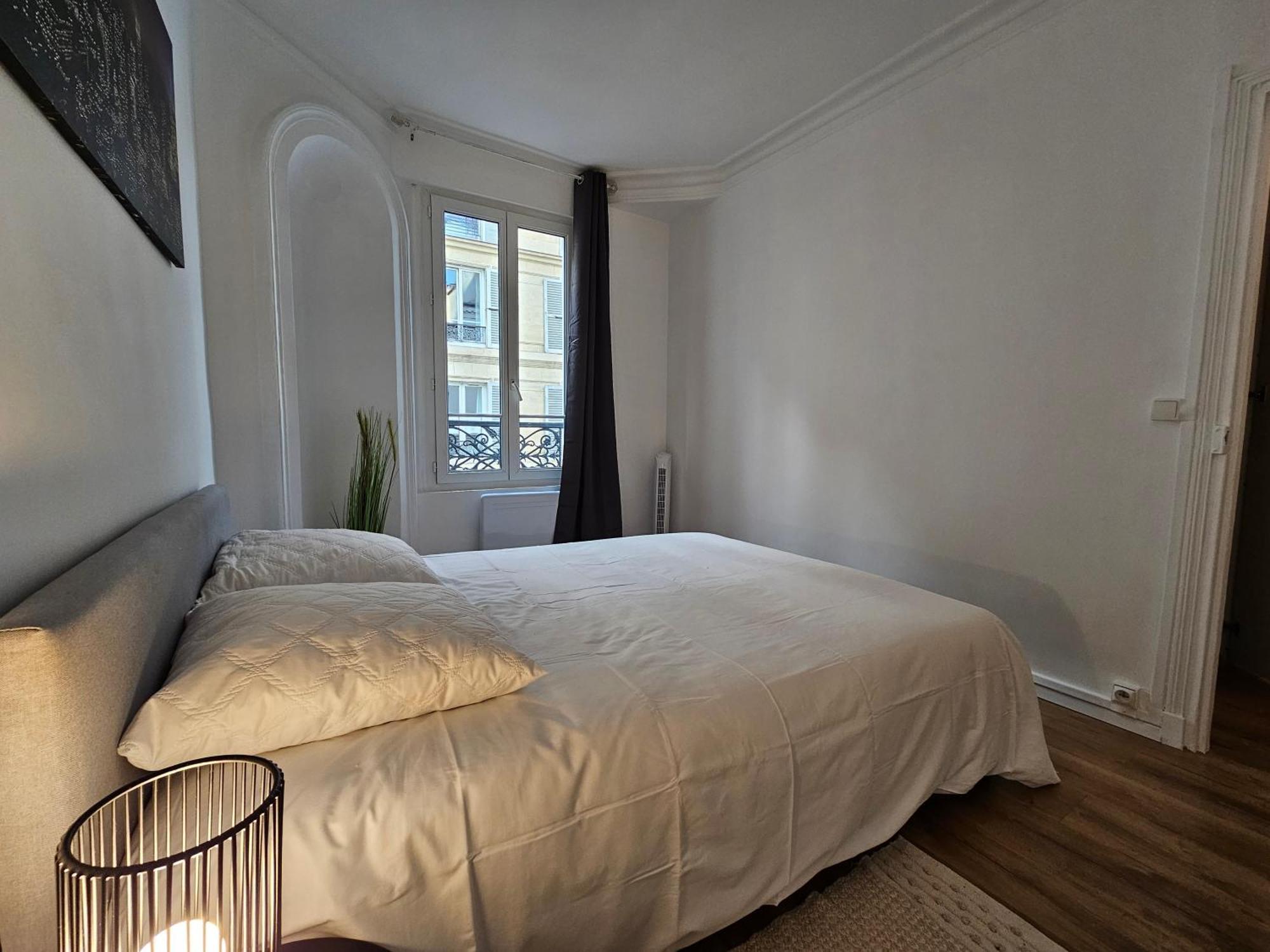 Appartement A Paris Clichy Exterior photo